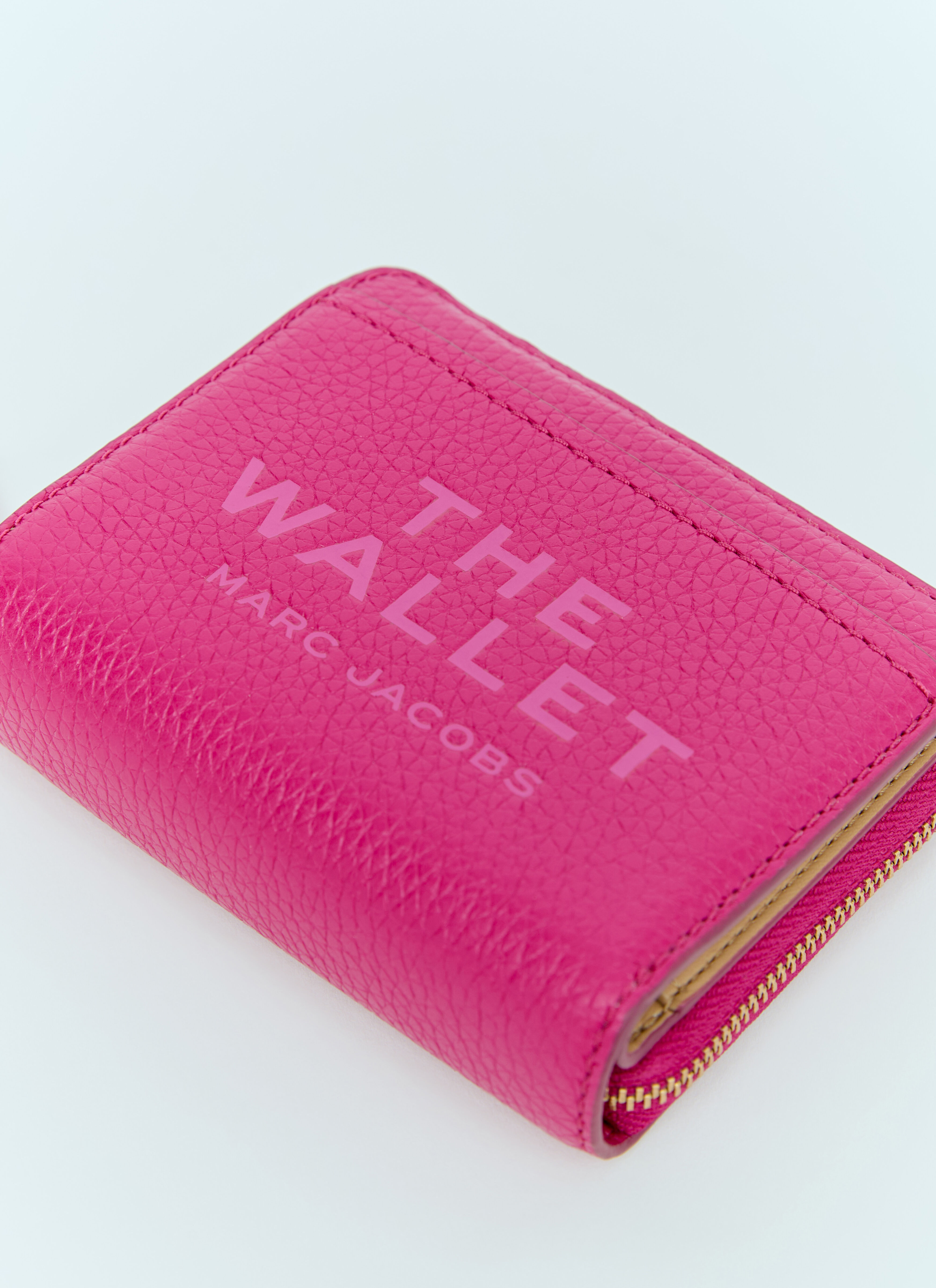 Marc Jacobs Women s The Leather Mini Compatct Wallet in Pink LN CC
