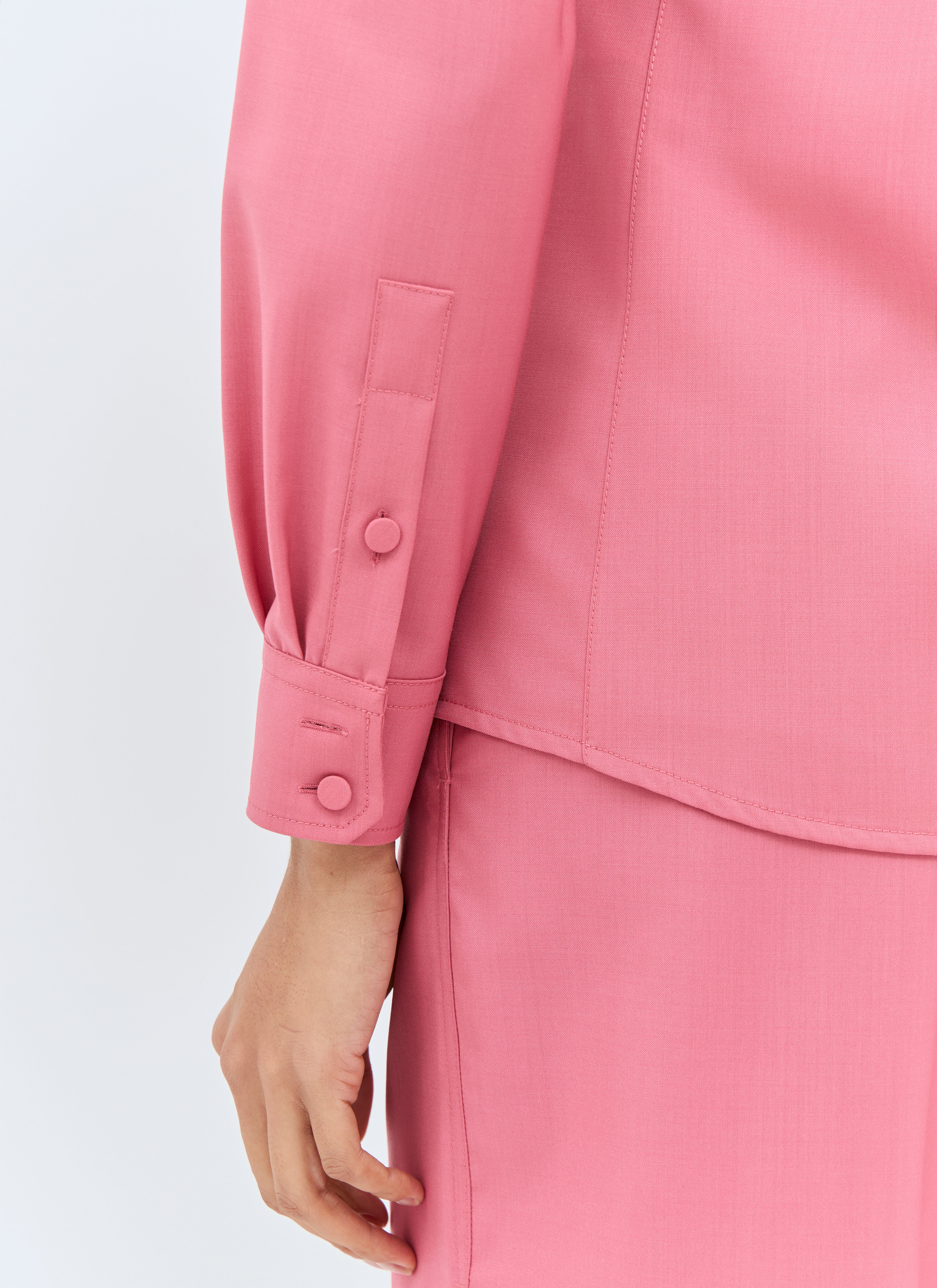 Gucci Women s Wool And Mohair Blend Shirt in Pink LN CC