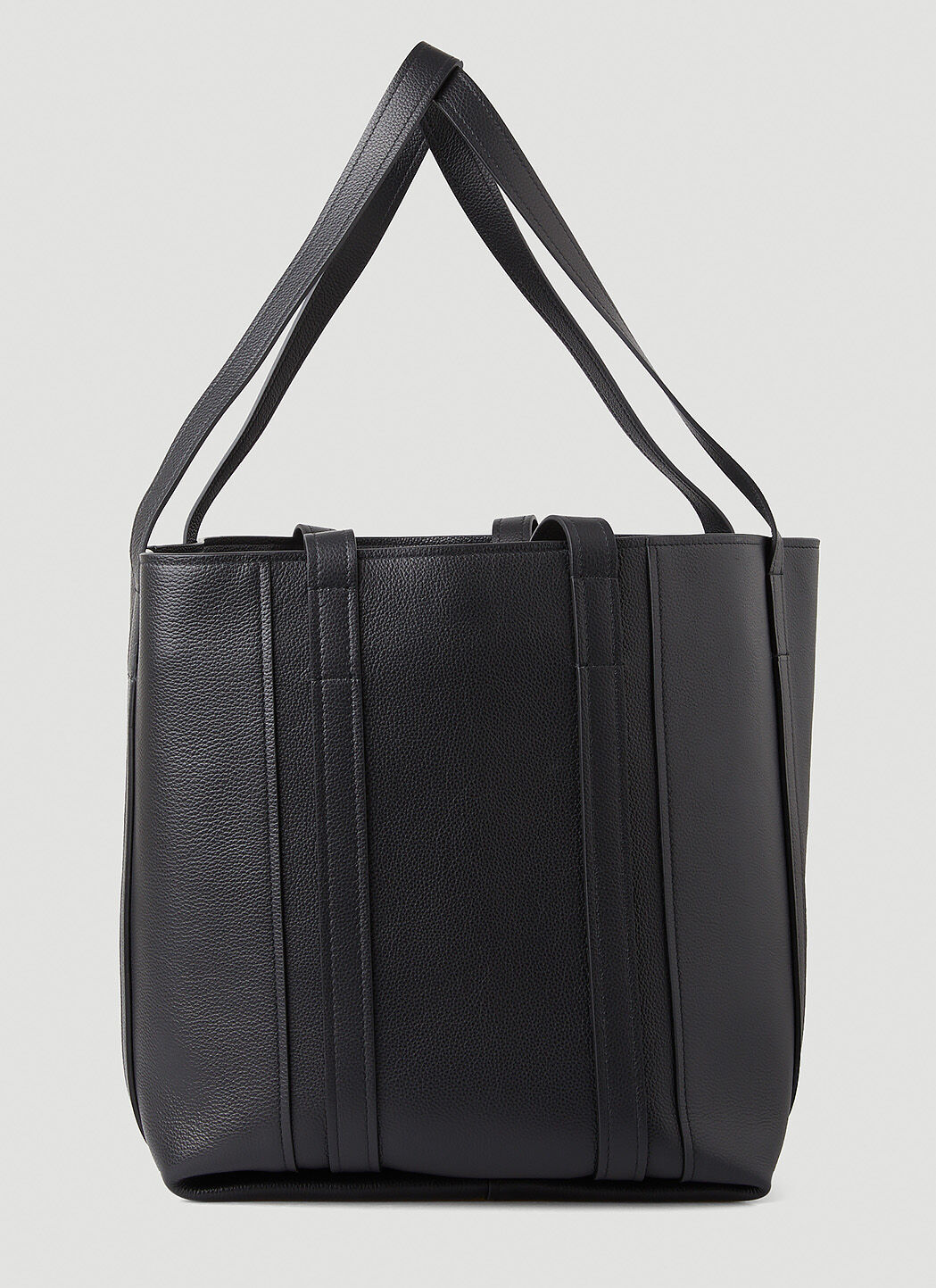 Balenciaga Women s Everyday Tote Bag in Black LN CC