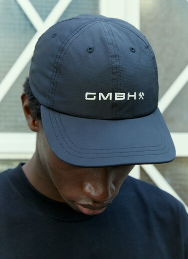 GmbH ロゴ刺繍ベースボールキャップ ブラック gmb0154019