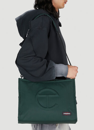 Shopper Convertible Medium Tote Bag Eastpak x Telfar Shopper Convertible Medium Tote Bag Green est0353011