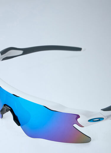 LN-CC® - Oakley: Radar® EV Heater Sunglasses - White Oakley Radar® EV Heater Sunglasses White lxo0366025