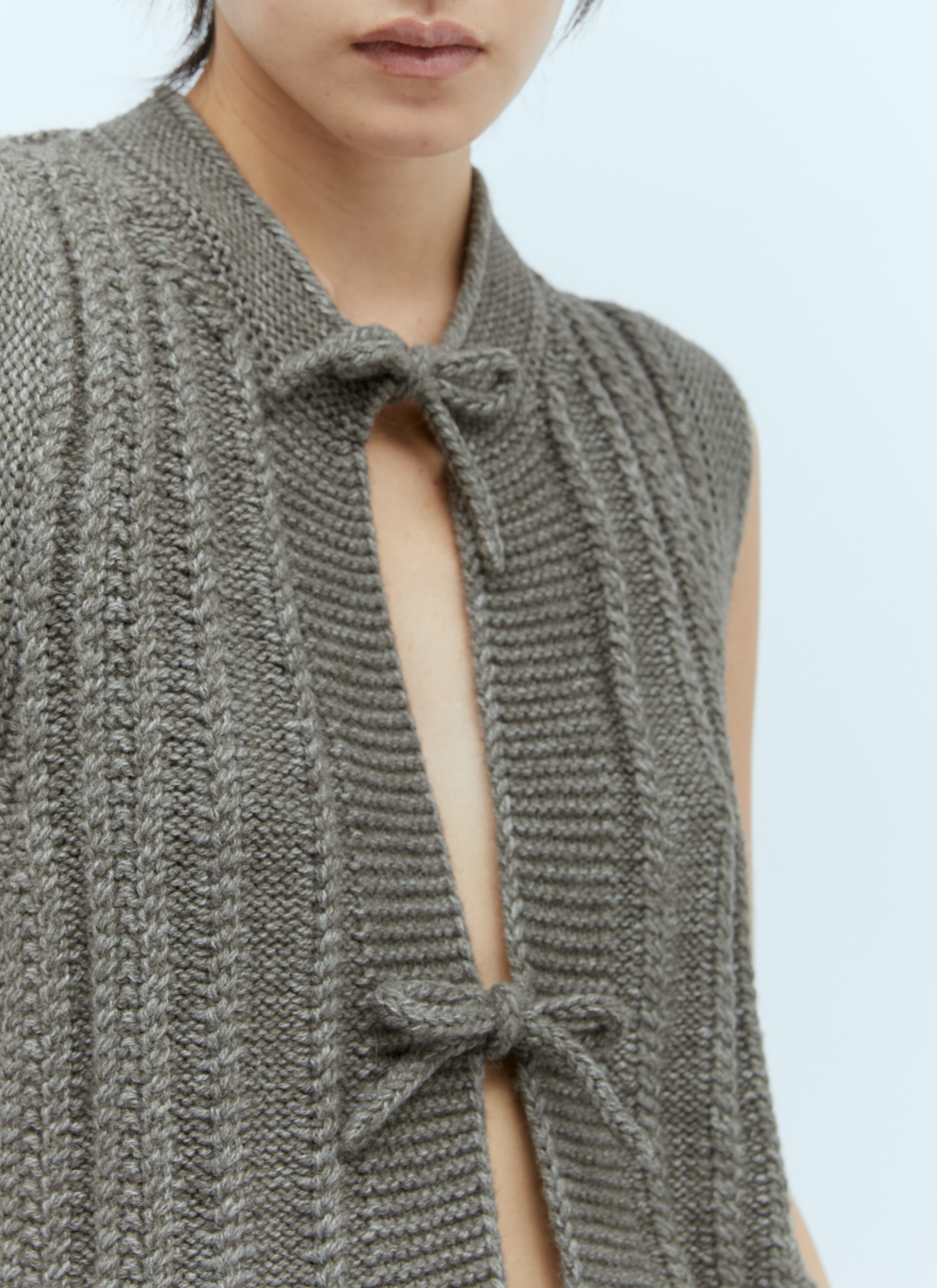 2024-25 秋冬新作  Stitch Textured Lemaire Vest LN-CC® | femme pour Grey en トップス