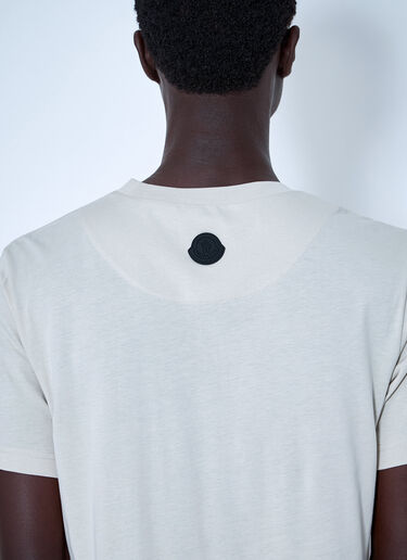 LN-CC® - Moncler: Cotton Jersey Logo T-Shirt - Grey Moncler Cotton Jersey Logo T-Shirt Grey mon0165061