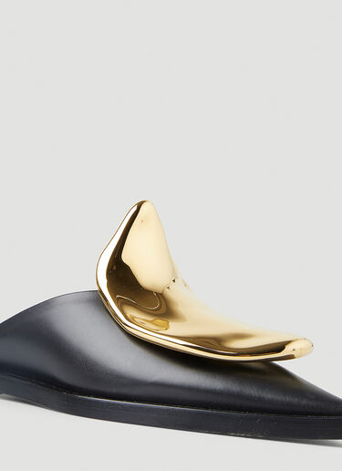 Jil Sander 해머된 메탈 장식 뮬 블랙 jil0248025