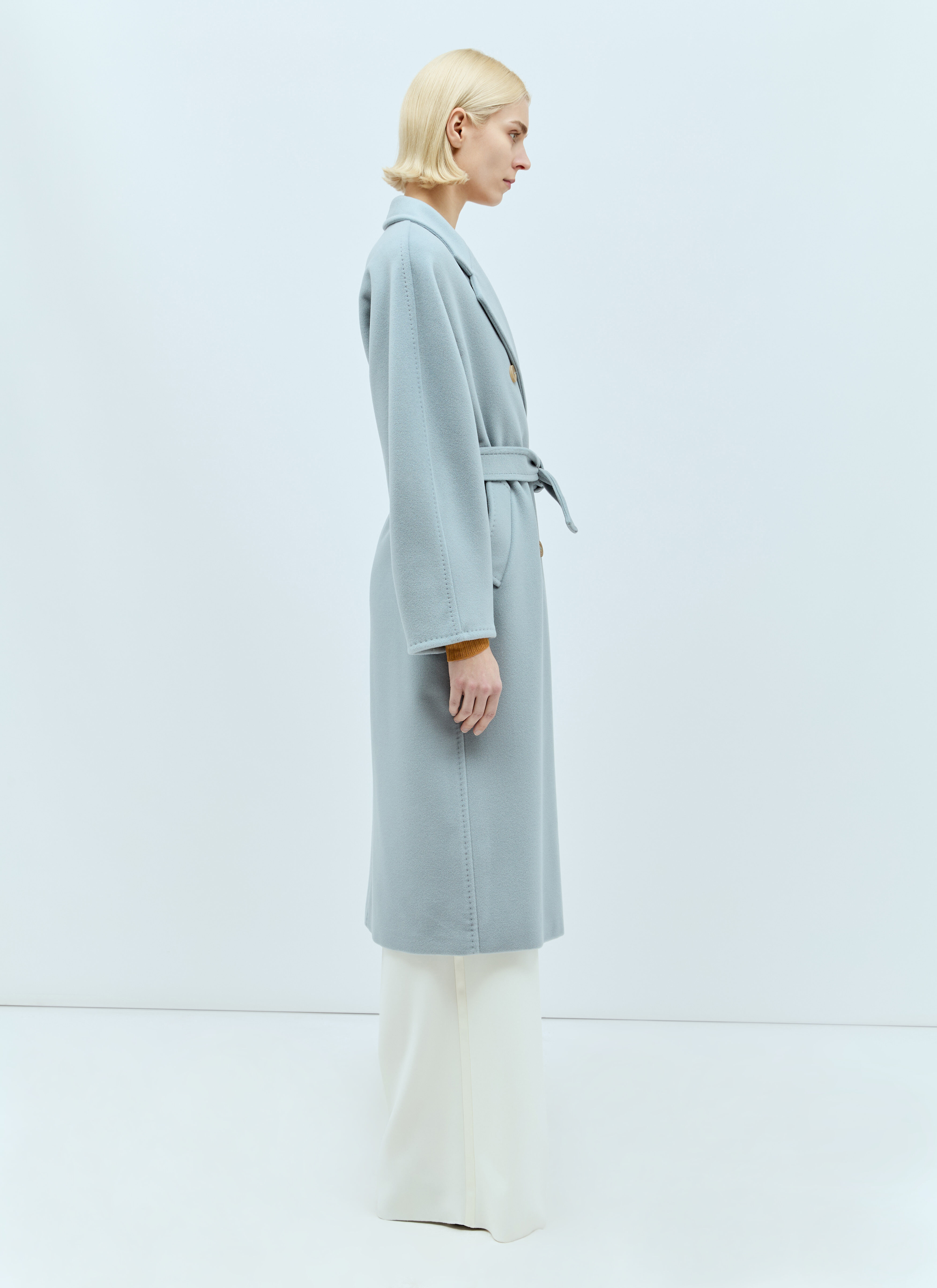Max Mara Women s Madame Coat in Blue LN CC