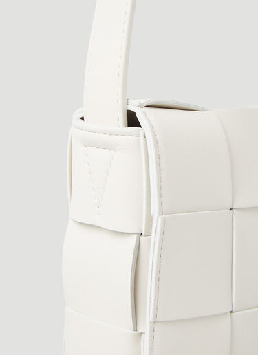 Cassette Shoulder Bag Bottega Veneta Cassette Shoulder Bag White bov0246004