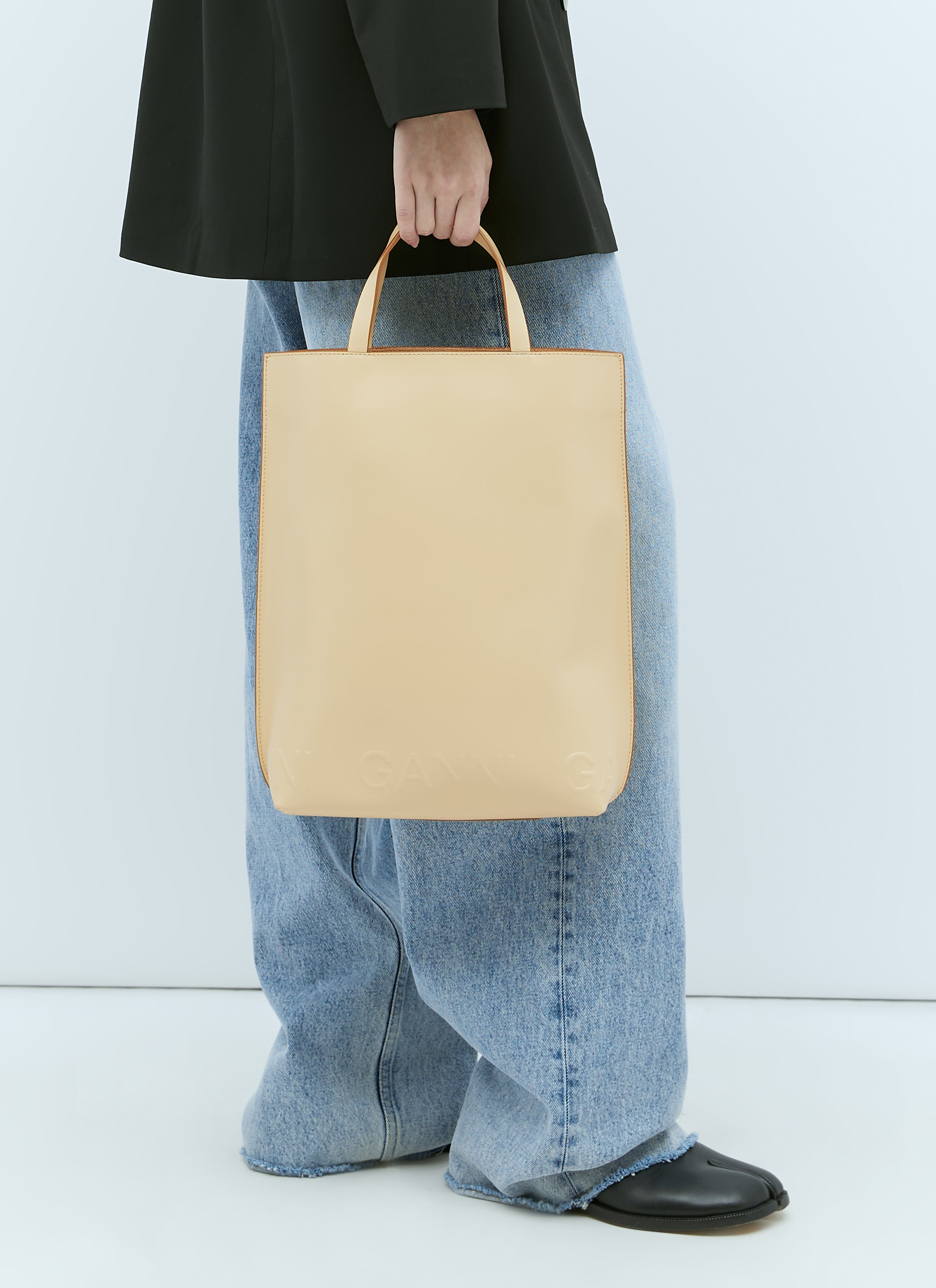 Kara xl 2024 jean tote