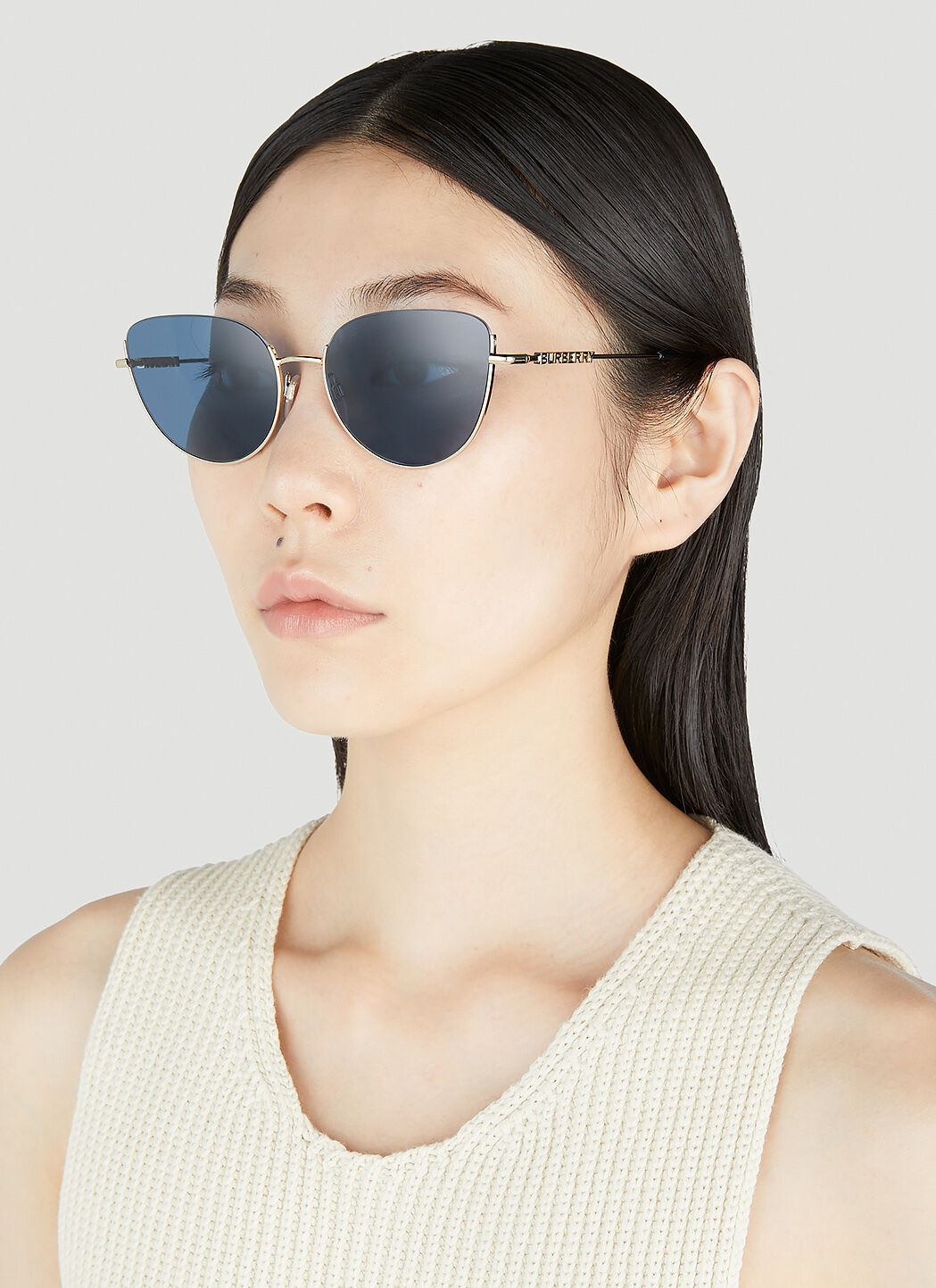 Burberry women's shop cat eye sunglasses