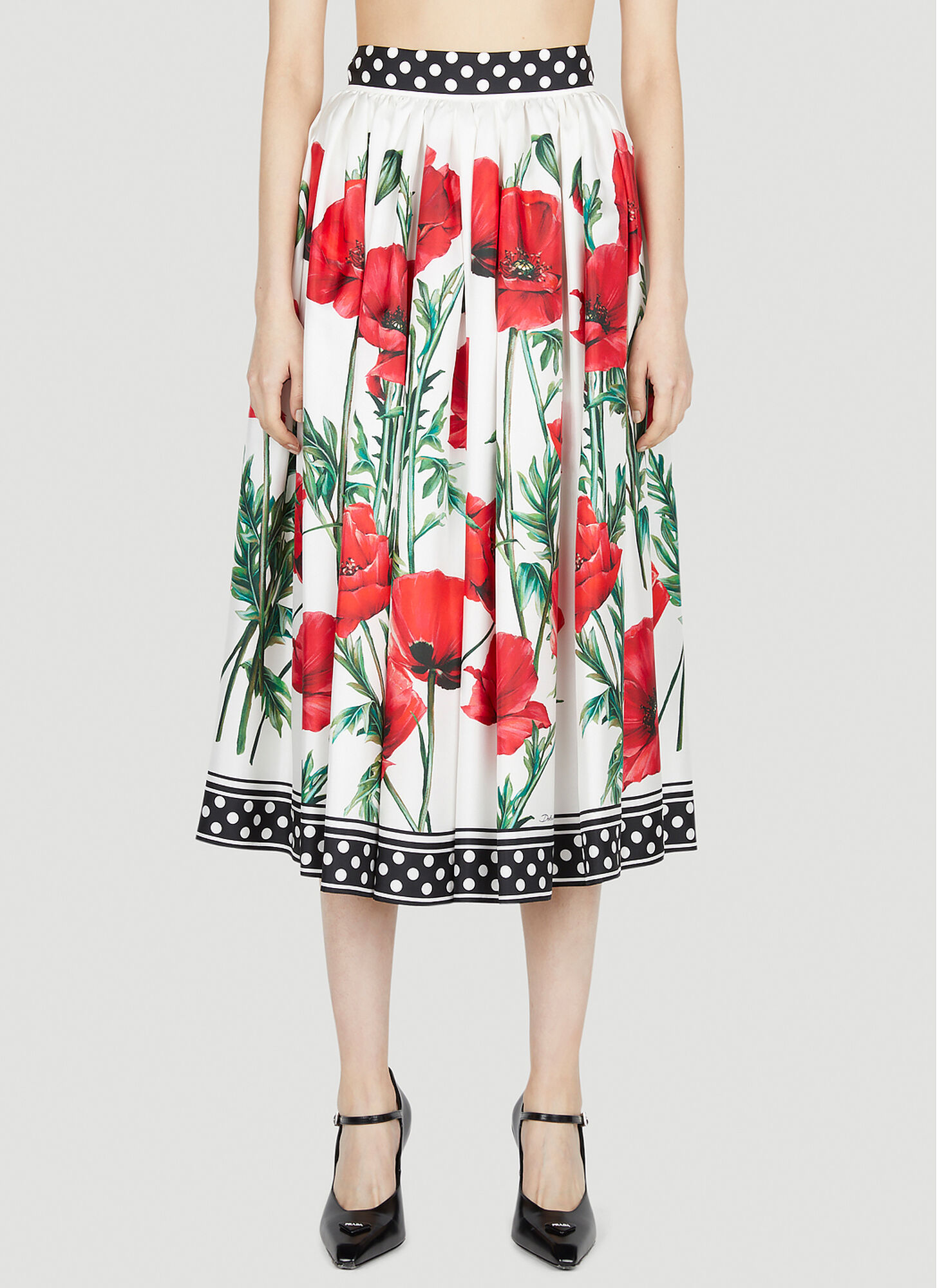 Shop Dolce & Gabbana Poppy Print Pleated Skirt In Red