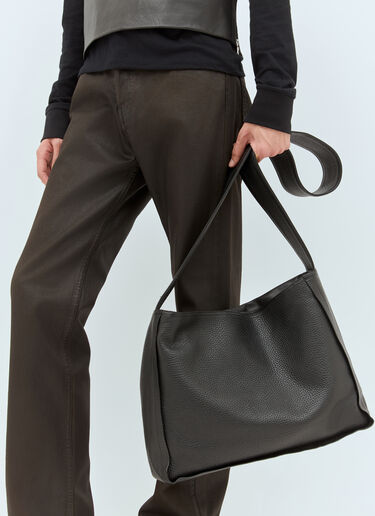 Pebble-Grain Leather Crossbody Bag Dries Van Noten Pebble-Grain Leather Crossbody Bag Black dvn0158039
