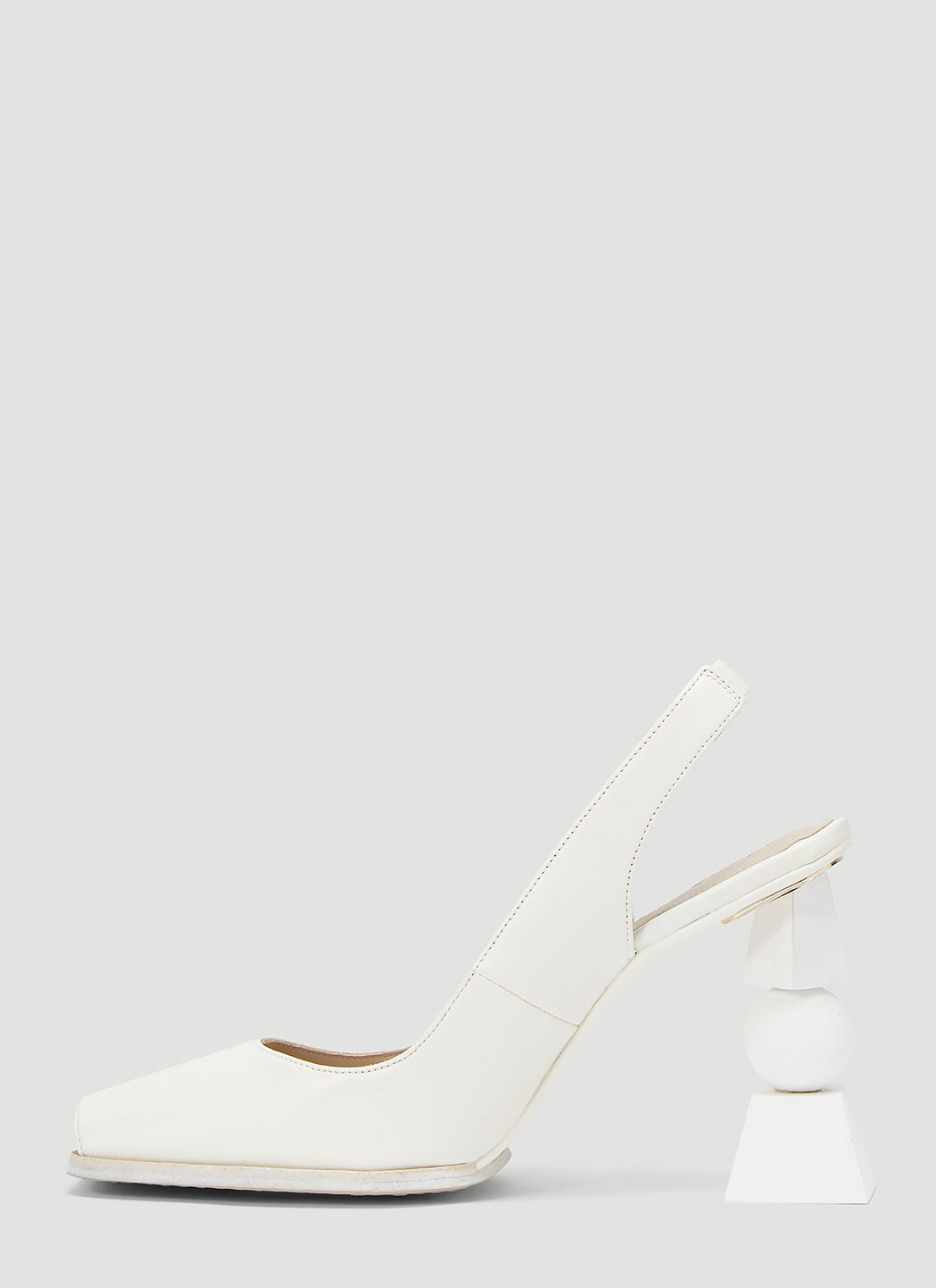 Jacquemus Les Chaussures Valerie Heeled Pumps in White LN CC