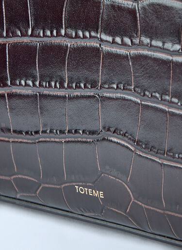 LN-CC® - Toteme: Medium Croco-Embossed Day Pouch - Brown Toteme Medium Croco-Embossed Day Pouch Brown tot0265093