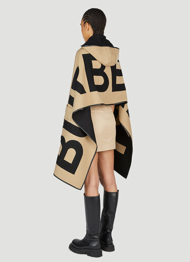Burberry 文字围巾斗篷 米色 bur0253067