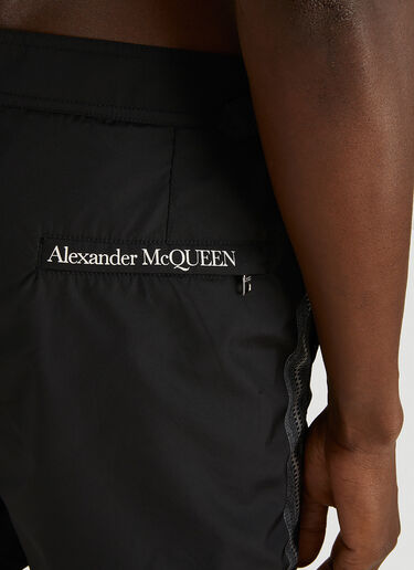 Alexander McQueen 지퍼 모티프 스윔 쇼츠 블랙 amq0148029