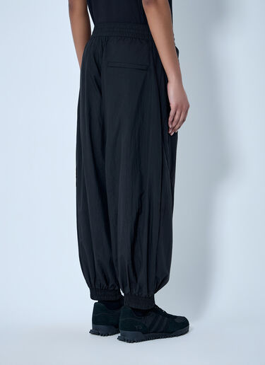 Raw Edge 3 Stripes Nylon Shell Pants Y-3 Raw Edge 3 Stripes Nylon Shell Pants Black yyy0364013