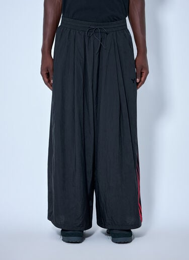 LN-CC® - Y-3: Gradient 3-Stripes Nylon Pants - Black Y-3 Gradient 3-Stripes Nylon Pants Black yyy0165004