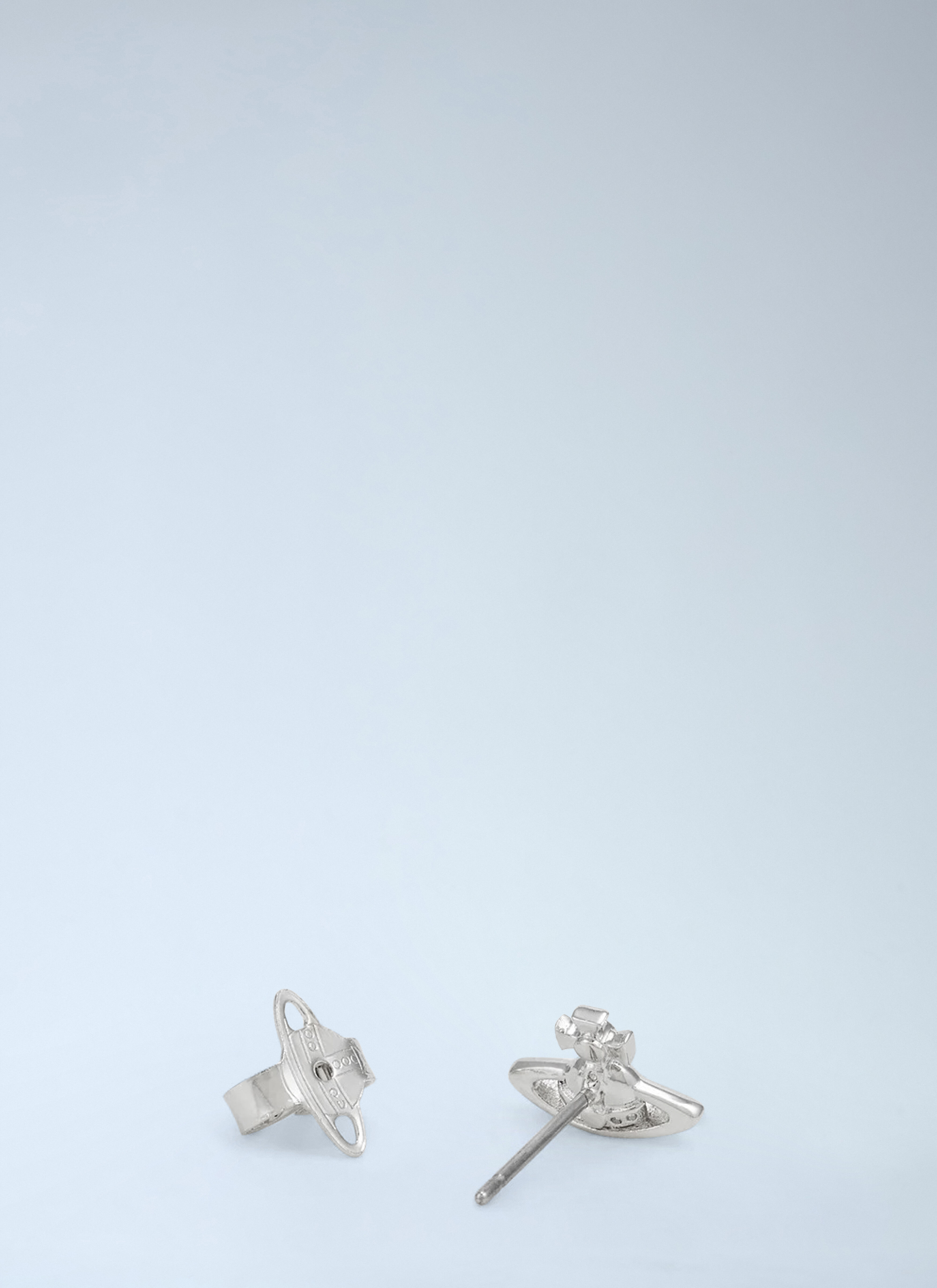 Vivienne Westwood レディース ミニバスレリーフピアス の シルバー