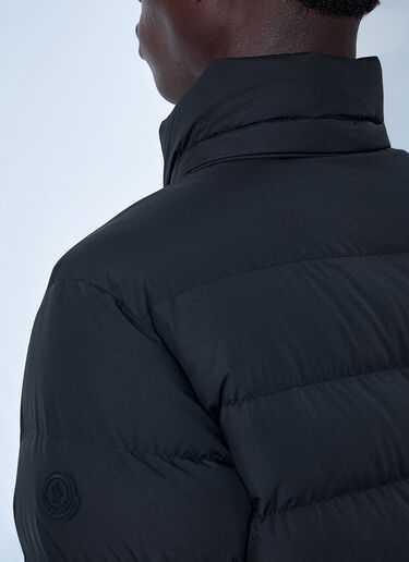 Moncler Arajoki Hooded Short Down Jacket Black mon0165035