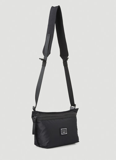 Acne Studios 페이스 플라크 크로스바디 백 블랙 acn0147035