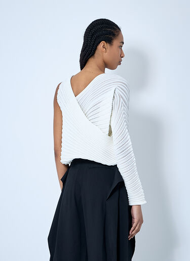 Issey Miyake ストリームニットトップ  ホワイト ism0260003