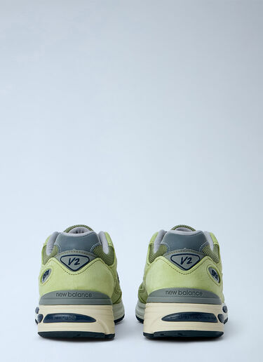 LN-CC® - New Balance: Made in UK 991V2 Summer Brights Sneakers - Green New Balance Made in UK 991V2 Summer Brights Sneakers Green new0165019