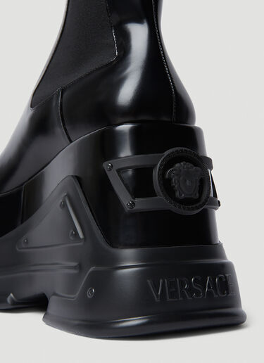 Versace メドゥーサ アンセム ブーツ ブラック vrs0252027