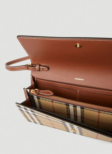 Burberry Hannah Vintage Check Shoulder Bag Beige bur0249105