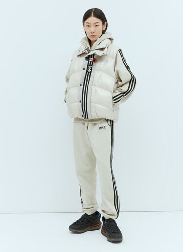 Moncler x adidas Originals 로고 아플리케 트랙 팬츠 아이보리 mad0354005