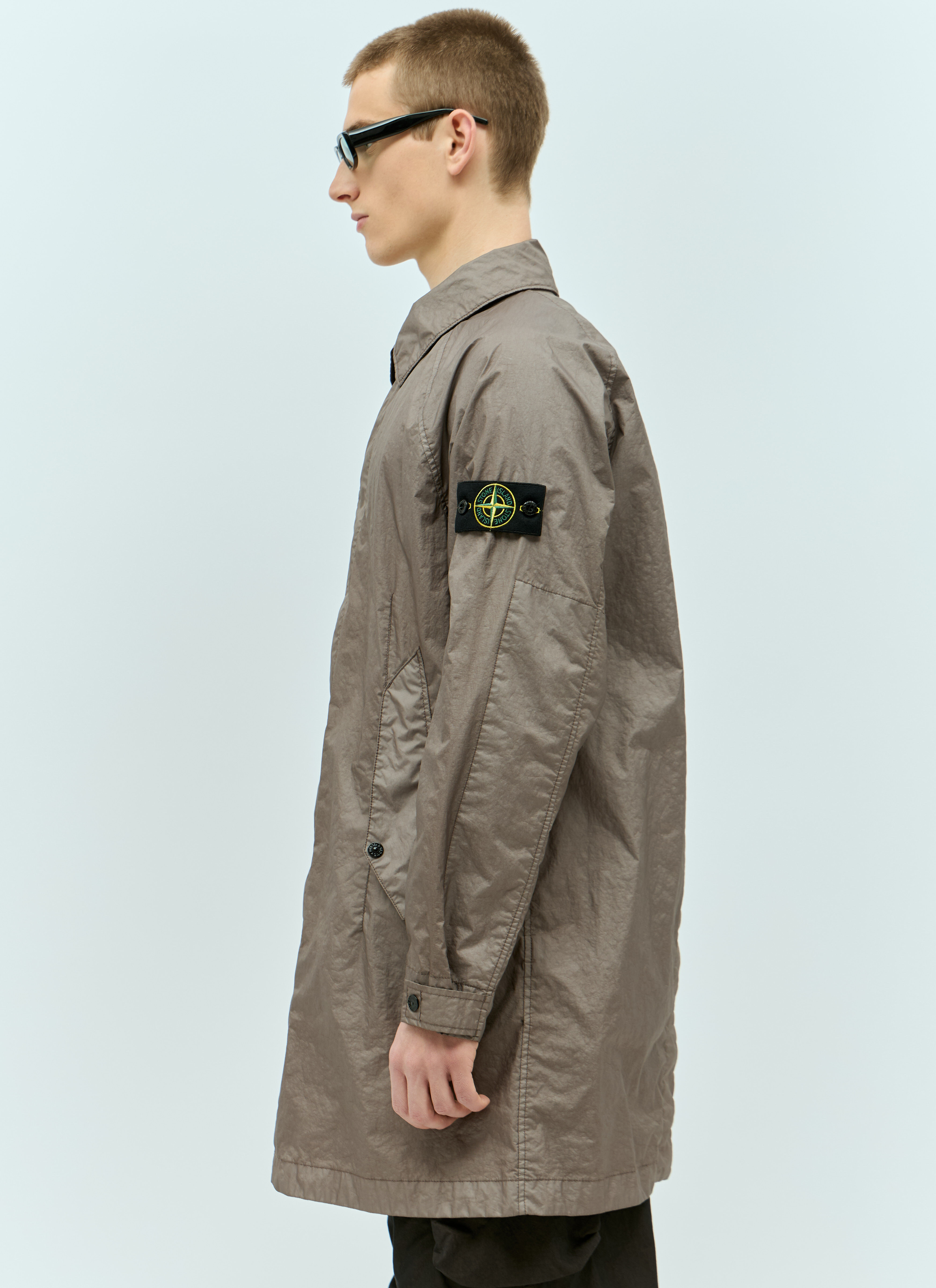 Stone Island Men s Nylon Jacket With Signature Compass Patch in Grey LN CC