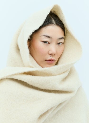 Issey Miyake Alpaca Fringe Scarf Cream ism0255014