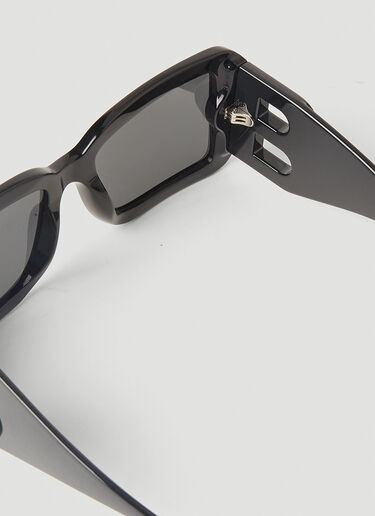 Burberry B Cut Out Sunglasses Black lxb0251001