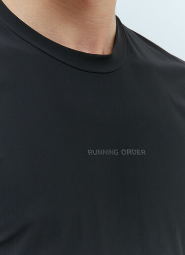 RUNNING ORDER Noa Tシャツ  ブラック run0354004