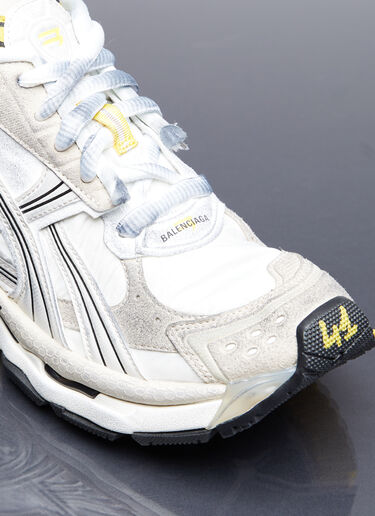 Balenciaga Runner Sneakers Grey bal0254035