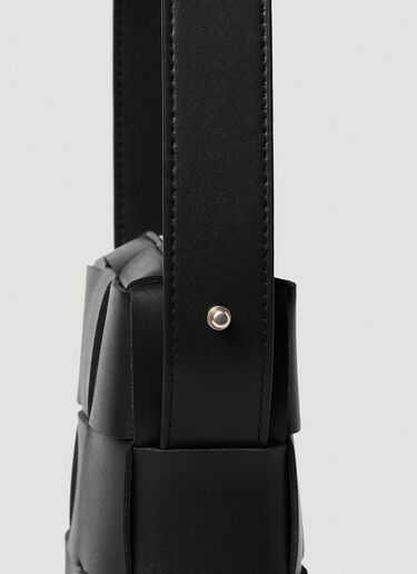 Cassette Structured Zipped Phone Pouch Bottega Veneta Cassette Structured Zipped Phone Pouch Black bov0154021