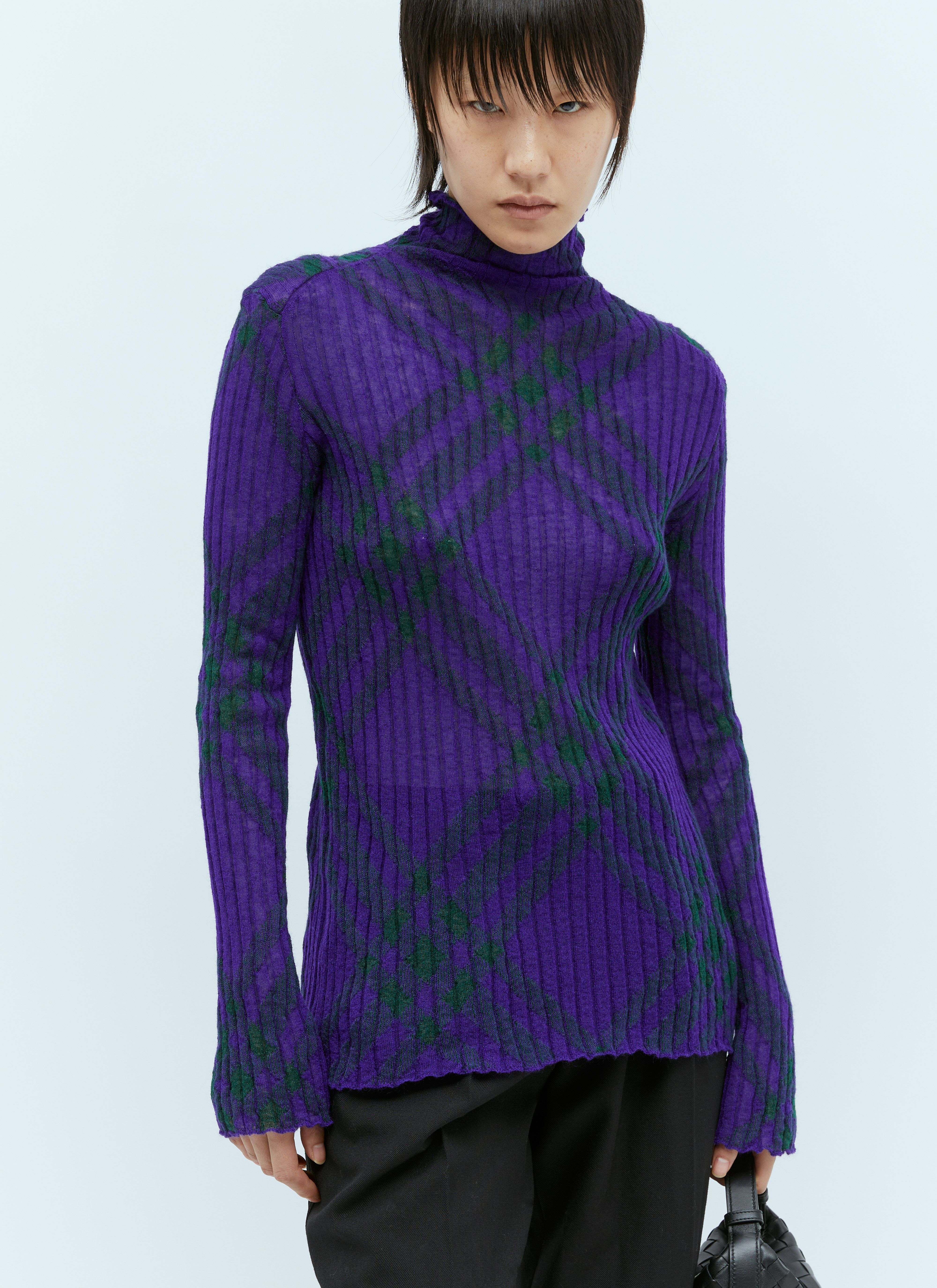 Burberry sweater top purple