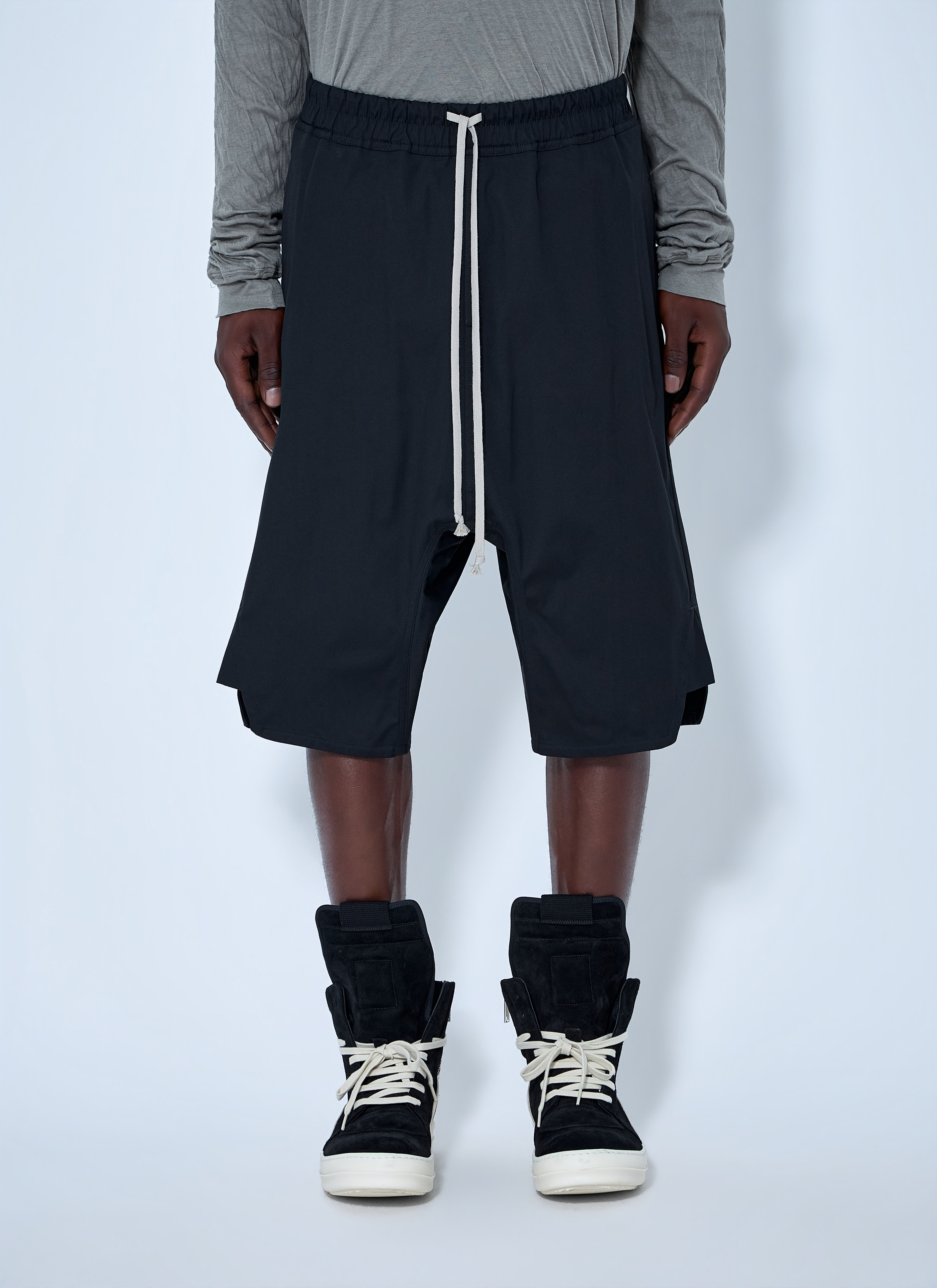 Rick Owens Men's' Basket Swingers Heavy Poplin Shorts in Black