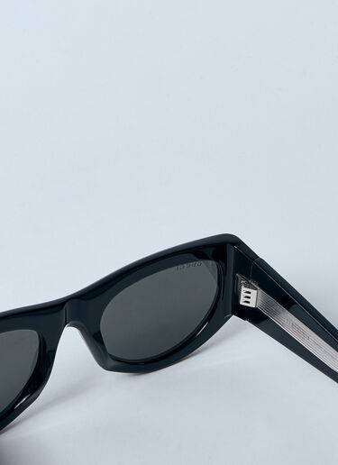 Gucci Rectangular Frame Sunglasses Black gus0259055