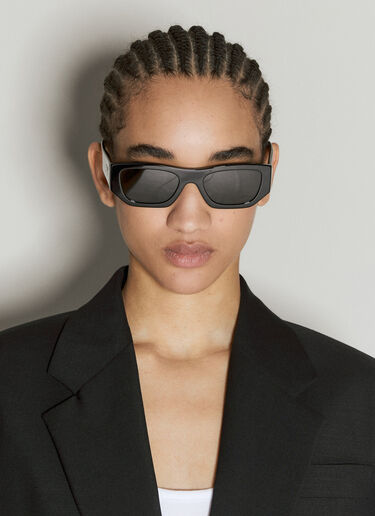 Prada Rectangular Frame Sunglasses Black lpr0255002