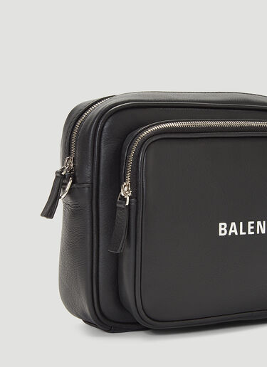 Balenciaga Everyday Leather Crossbody Bag Black bal0143074