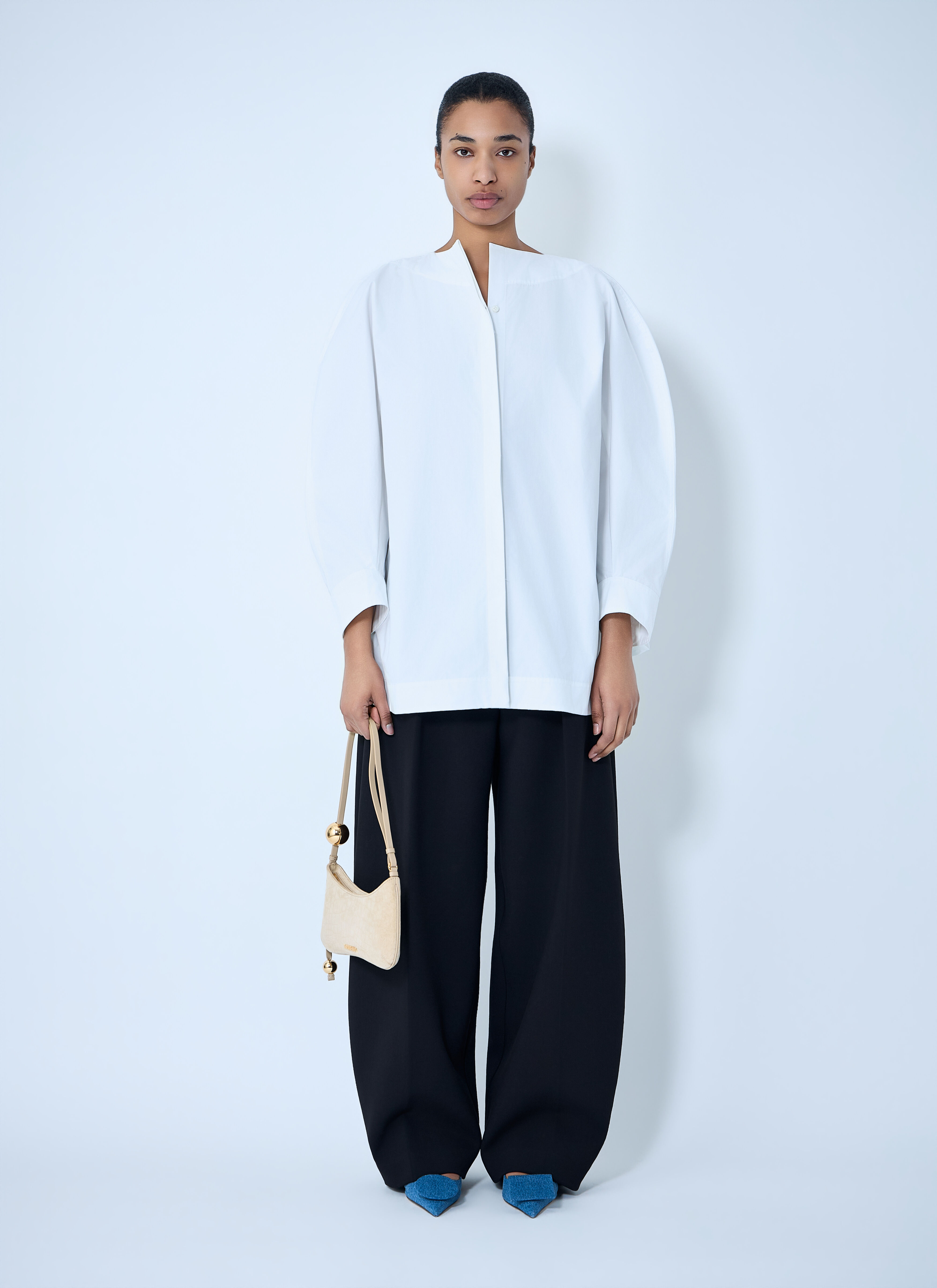 Jacquemus Women's' La Chemise Pittore Shirt in White | LN-CC®