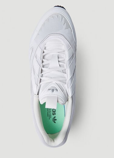 adidas Xare Boost 运动鞋 白色 adi0351004