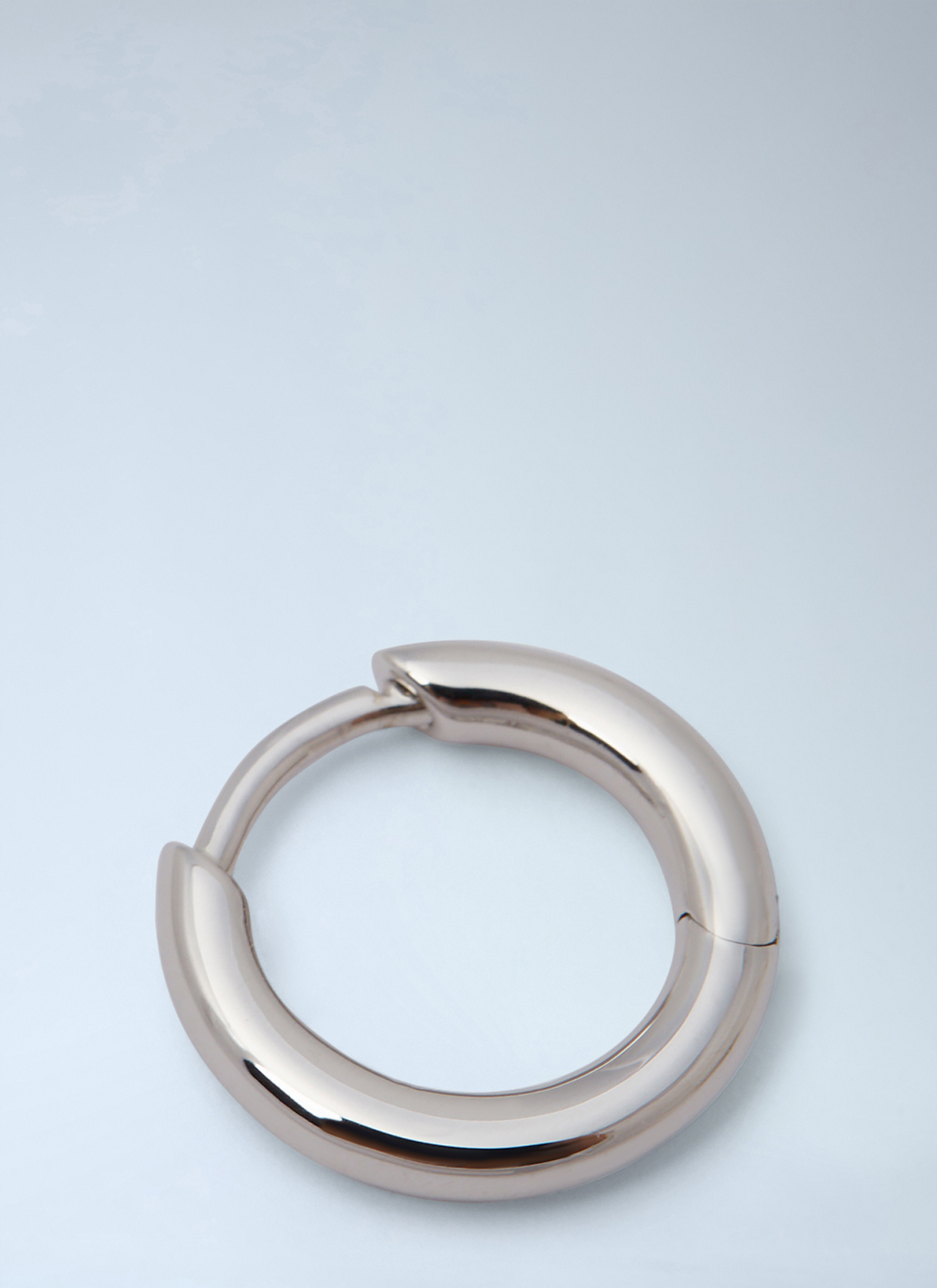 Tom Wood Women's' Classic Small Hoop Earrings in Silver | LN-CC®