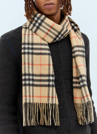 Burberry 格纹羊绒围巾 米色 bur0157036