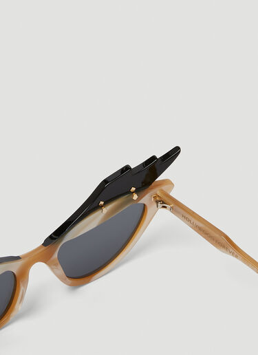 Gucci Hollywood Forever Cat Eye Sunglasses Beige guc0250258