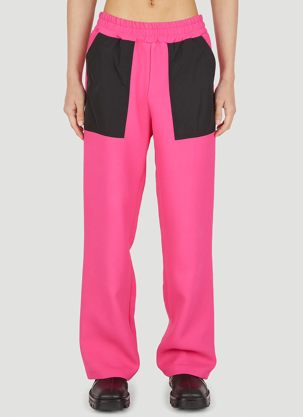 Pants de pink 2025