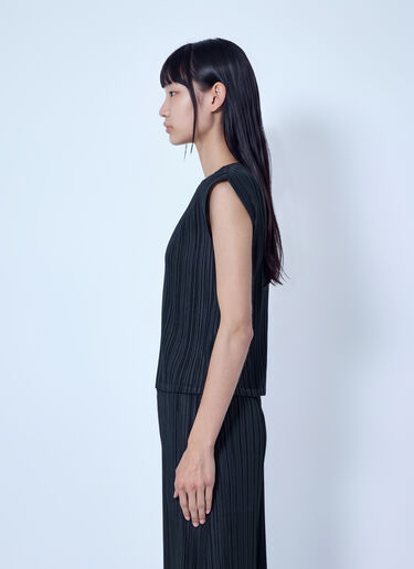 LN-CC® - Pleats Please Issey Miyake: Mellow Pleats Top - Black Pleats Please Issey Miyake Mellow Pleats Top Black plp0266030