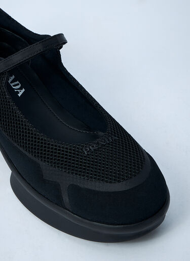 Prada Logo Motif Shoes Black pra0260028