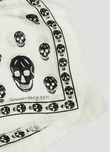 Skull Scarf Alexander McQueen Skull Scarf White amq0142036