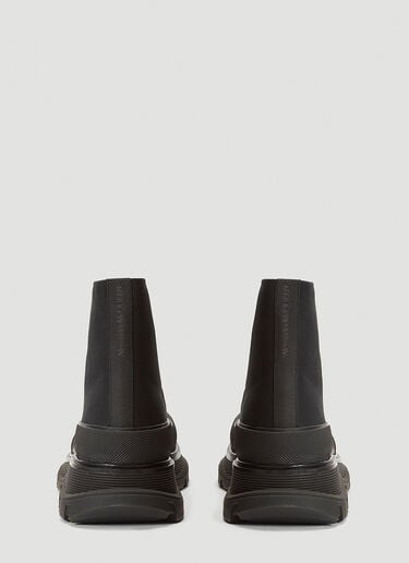 Tread Lace-Up Boots Alexander McQueen Tread Lace-Up Boots Black amq0142040